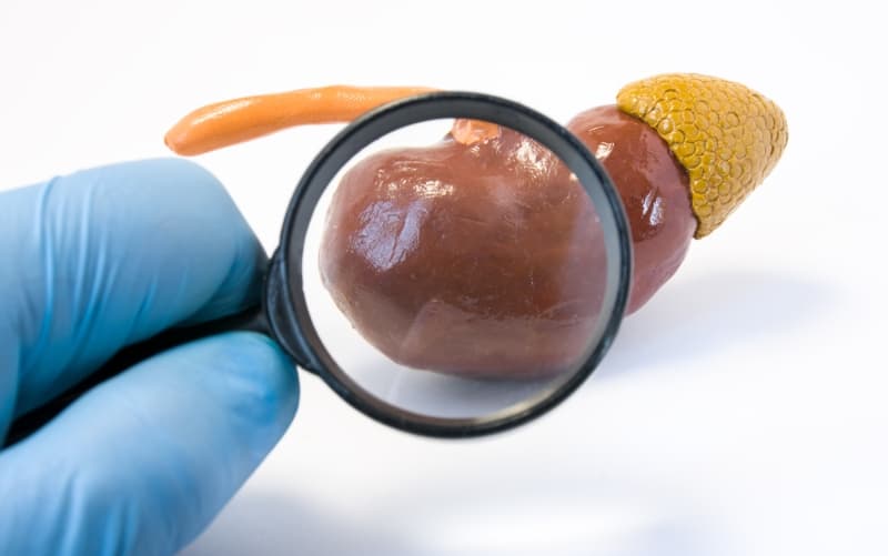 Лечение инциденталом надпочечников: кого, почему и как? (Current Opinion in Endocrinology, Diabetes and Obesity, май 2025)
