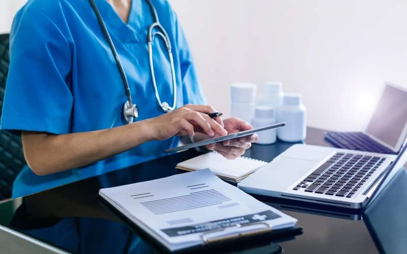 Не все мелкие чистые узелки по типу "матового стекла" ведут себя одинаково (Radiology, август 2026)