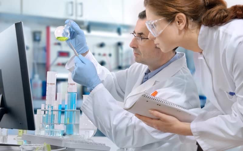 Диагностика инфекций мочевыводящих путей у детей – современная практика, достижения и прогресс в этой области (Expert Review of Anti-infective Therapy, январь 2026)