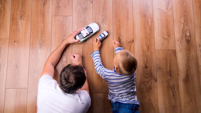 Игры детей и родителей: о пользе совместных игр